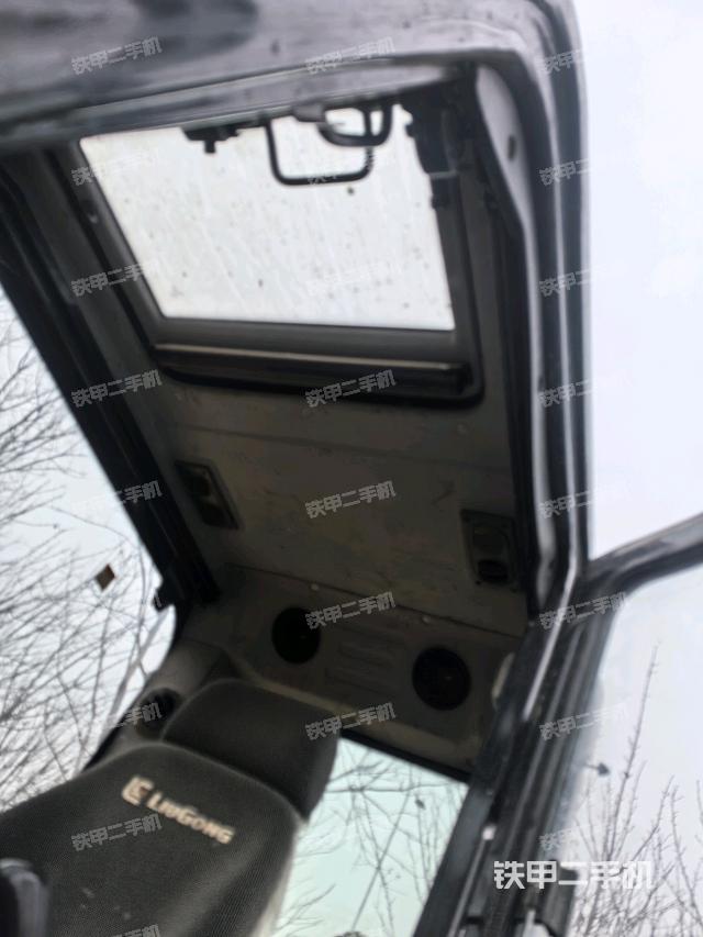 頂棚整體（駕駛室部分）