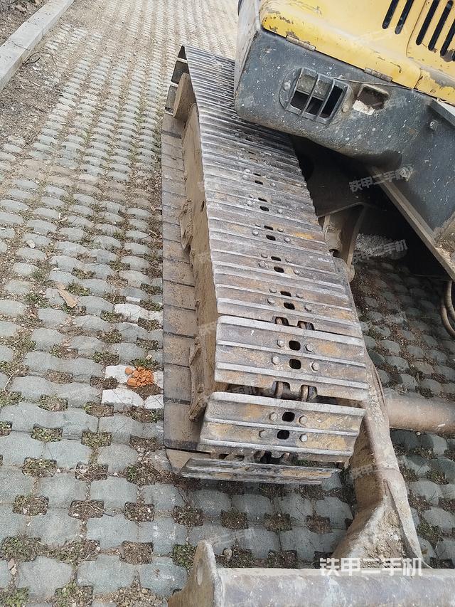 单侧履带整体（整机外观）