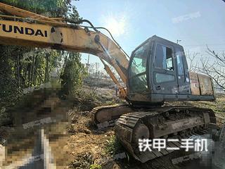 现代R215-7C挖掘机实拍图片