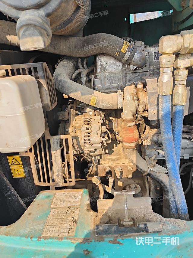 发动机整体俯视（整机外观）