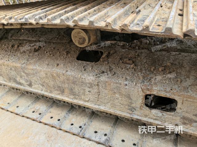 左導(dǎo)向輪（行走機(jī)構(gòu)）