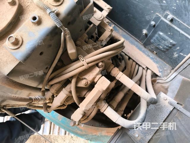 回轉(zhuǎn)馬達(dá)（上車(chē)部件）