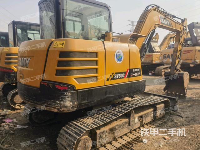 整機右后45°(整機外觀) 整機右后45°(整機外觀)