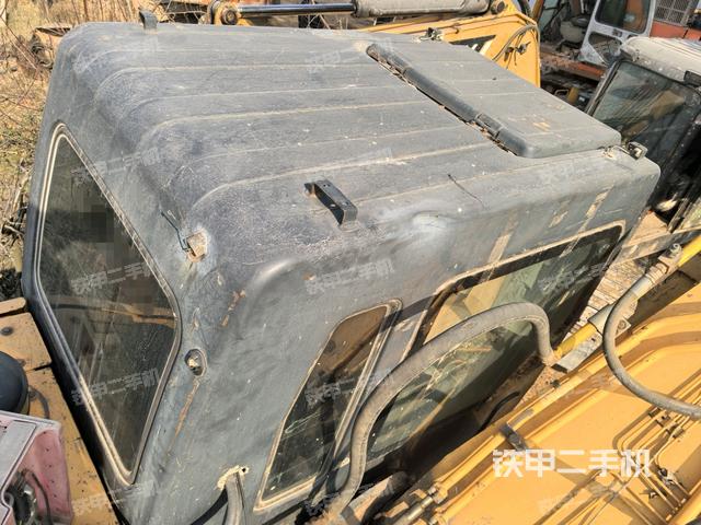 駕駛室頂部俯視（上車部件）