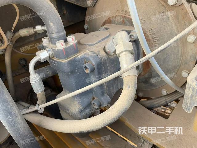 液壓泵室（大件艙室）