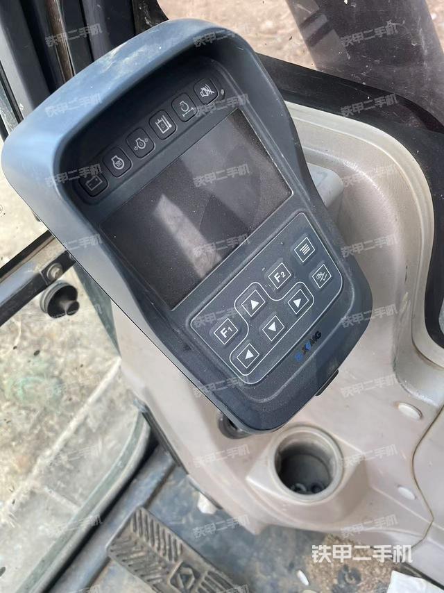 顯示屏?（駕駛室部分）