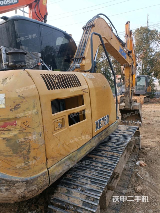 右后45（整機(jī)外觀）