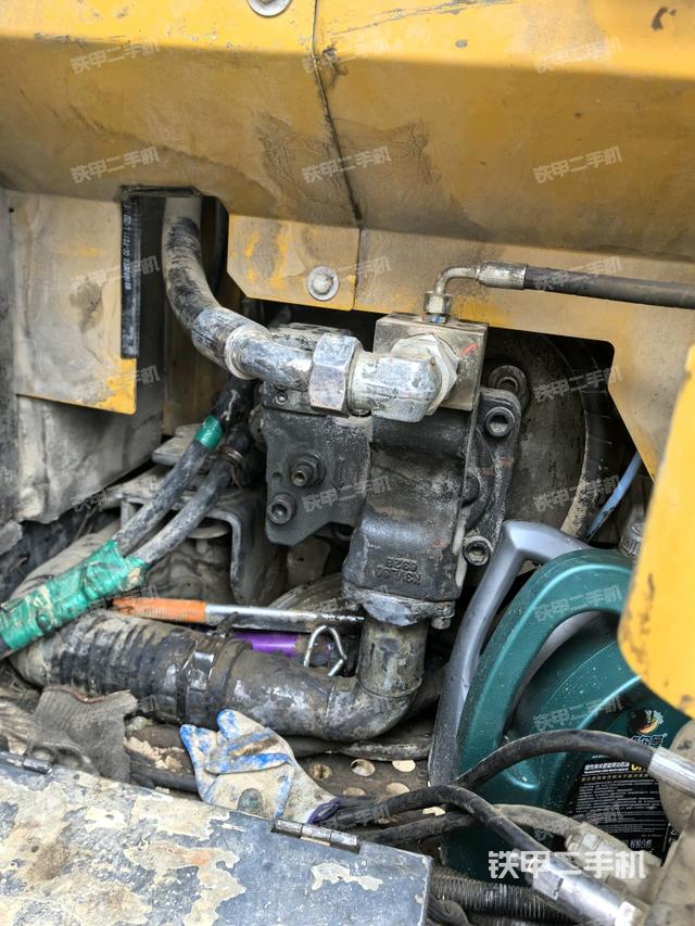 液壓泵室（大件艙室）