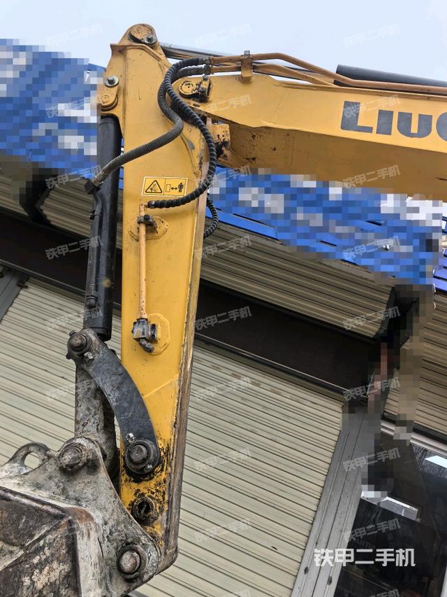 小臂整體右前（工作和回轉(zhuǎn)裝置）