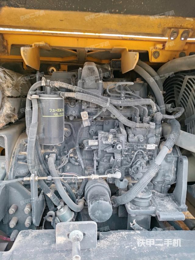 發(fā)動機整體俯視(整機外觀) 發(fā)動機整體俯視(整機外觀)