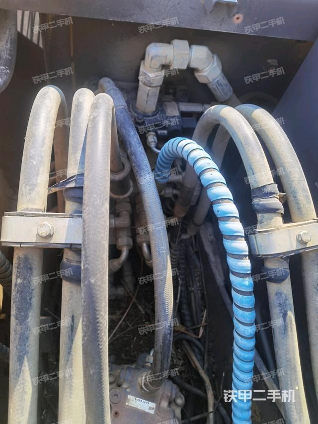 分配閥（上車部件）