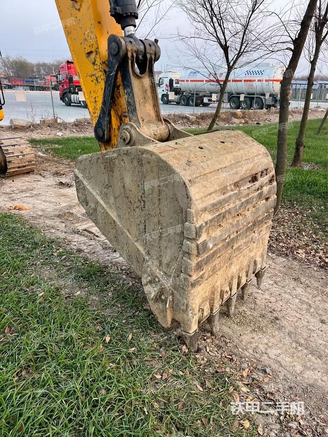 鏟斗45度（工作和回轉(zhuǎn)裝置）