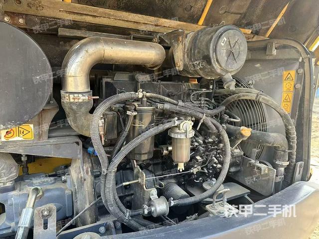 發(fā)動機(jī)整體俯視（整機(jī)外觀）