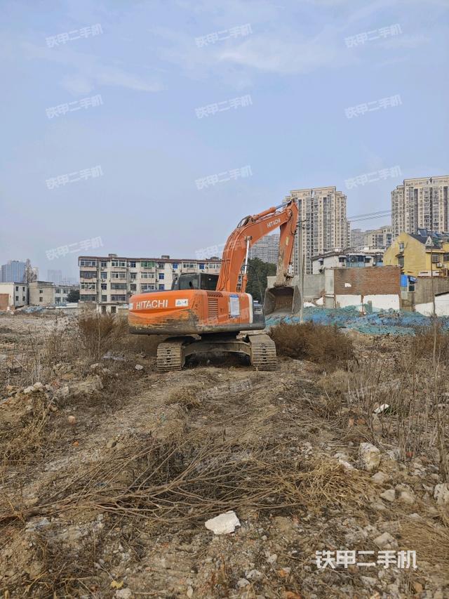 右后45(整機外觀) 右后45(整機外觀)