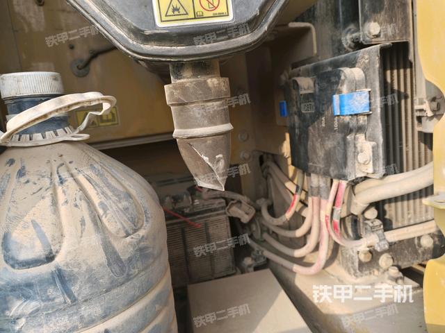 電瓶(大件艙室) 電瓶(大件艙室)