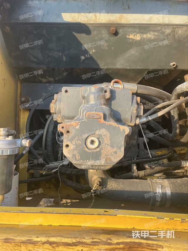 液壓泵室（大件艙室）