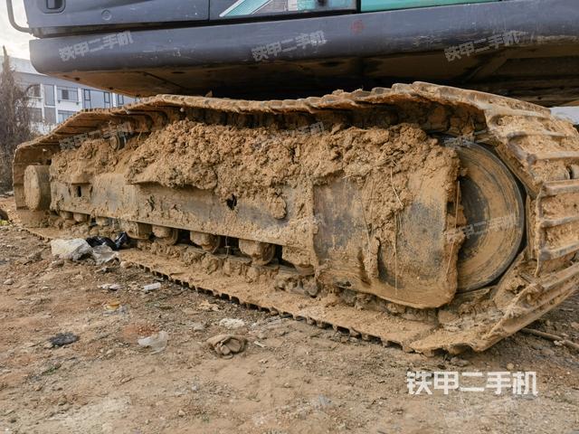 左側(cè)履帶整體?（行走機(jī)構(gòu)）