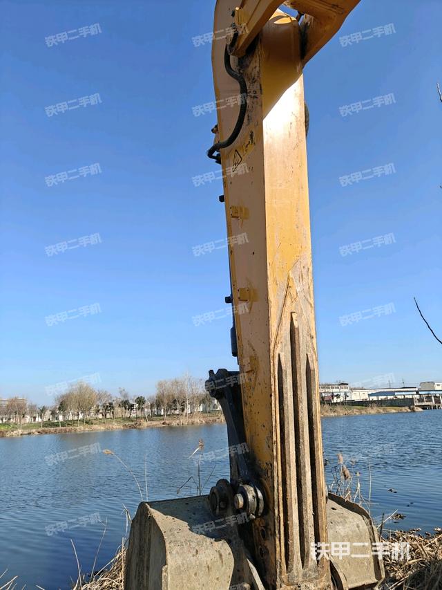 小臂整體左后（工作和回轉(zhuǎn)裝置）