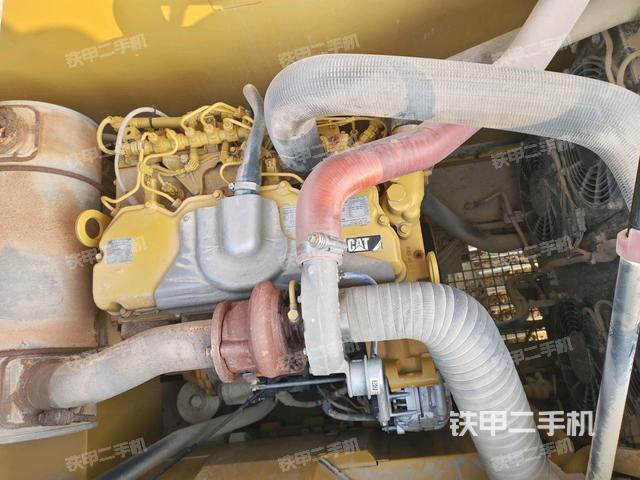 發(fā)動(dòng)機(jī)室(上車(chē)部件) 發(fā)動(dòng)機(jī)室(上車(chē)部件)