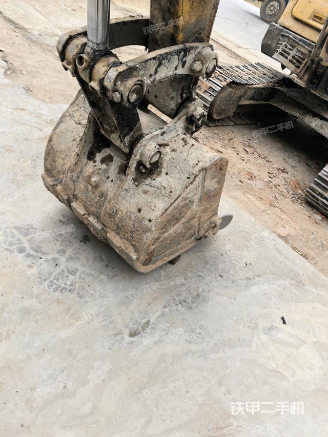 鏟斗45度（工作和回轉(zhuǎn)裝置）