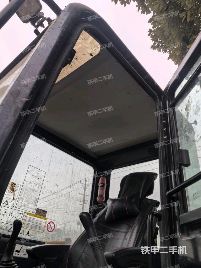 頂棚整體（駕駛室部分）