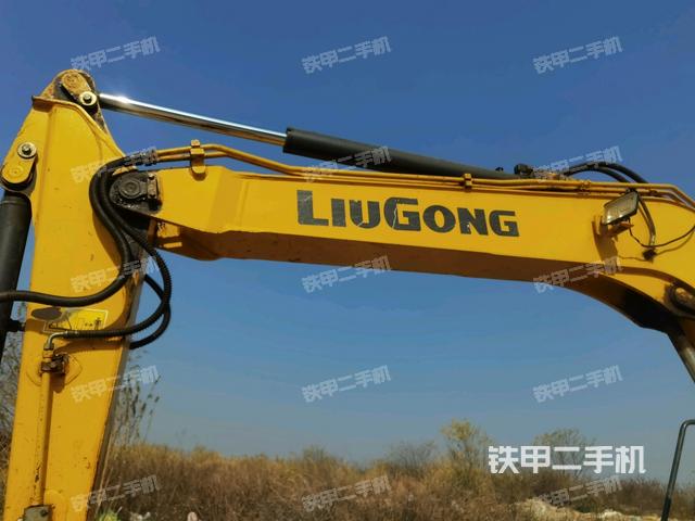 小臂整體右前（工作和回轉(zhuǎn)裝置）