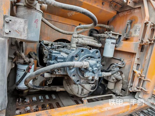 液压泵室(大件舱室) 液压泵室(大件舱室)