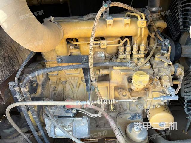 发动机整体俯视（整机外观）