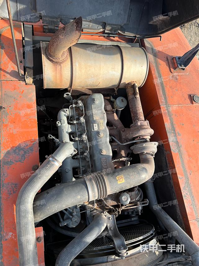 發(fā)動(dòng)機(jī)整體俯視（整機(jī)外觀）