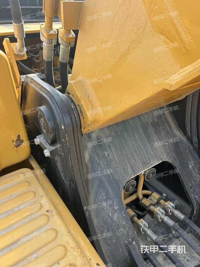 大臂根部?斜視（工作和回轉裝置）