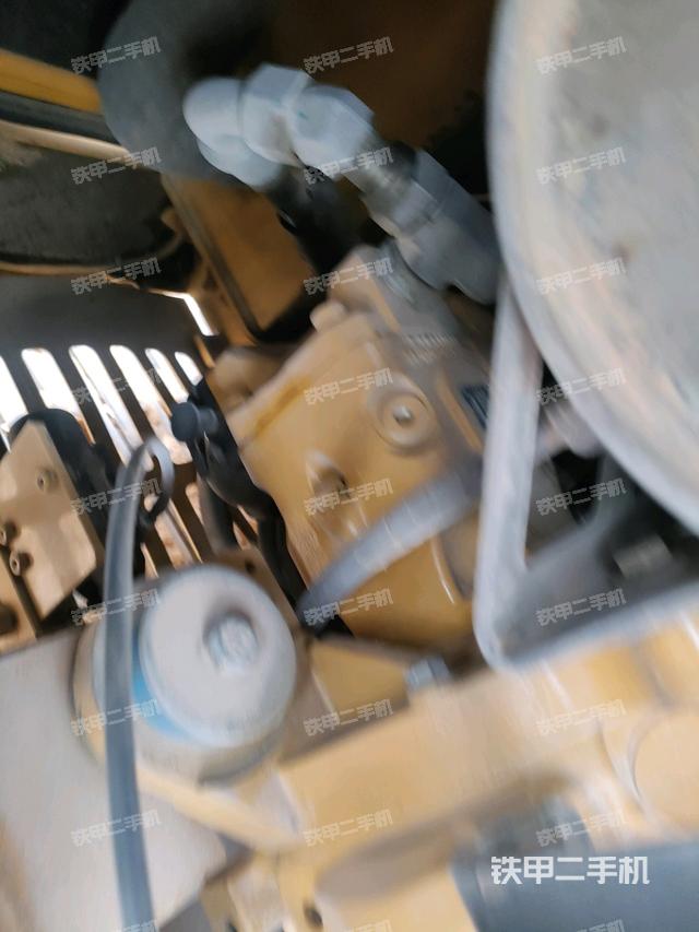 液壓泵室(大件艙室) 液壓泵室(大件艙室)
