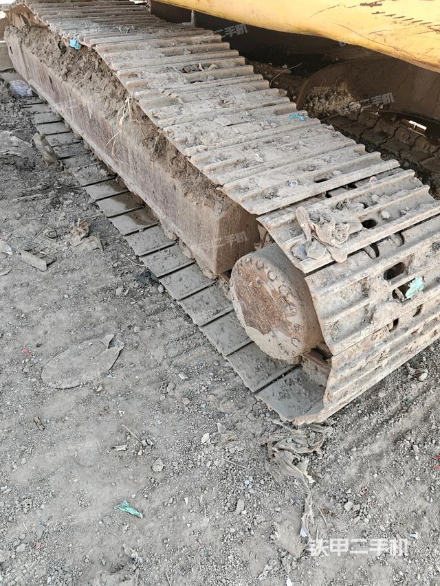 左側履帶整體?（行走機構）