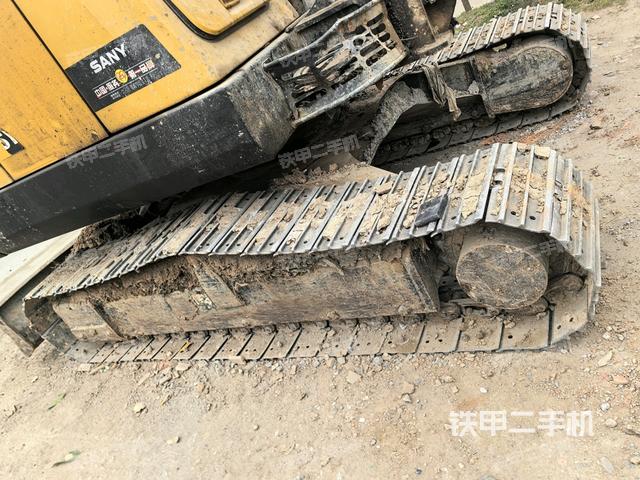 右側(cè)行走馬達(dá)蓋板（行走機(jī)構(gòu)）