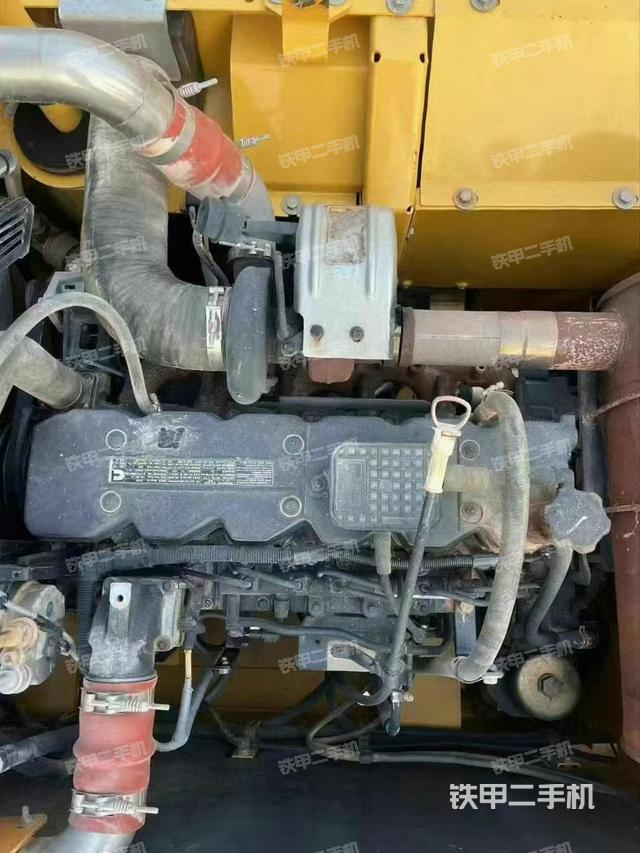 發(fā)動機(jī)整體俯視（整機(jī)外觀）