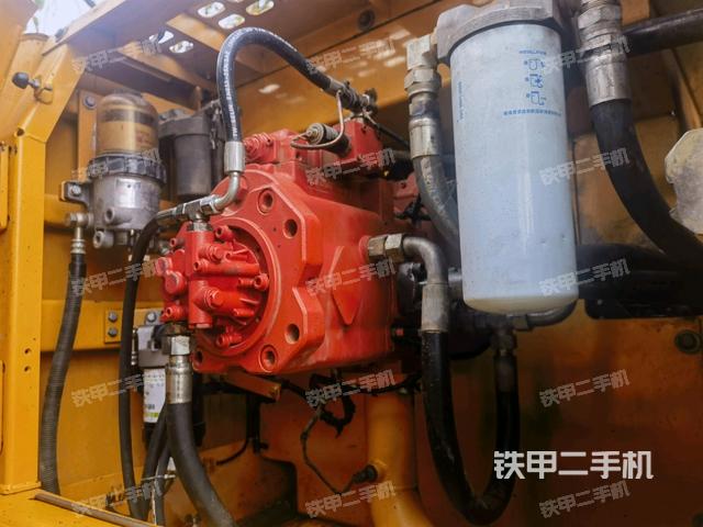 液壓泵室(大件艙室) 液壓泵室(大件艙室)