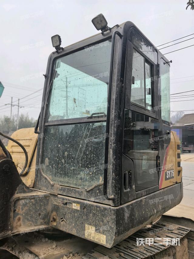 ?駕駛室正側(cè)（駕駛室部分）