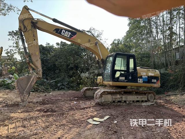 卡特彼勒320D液压挖掘机