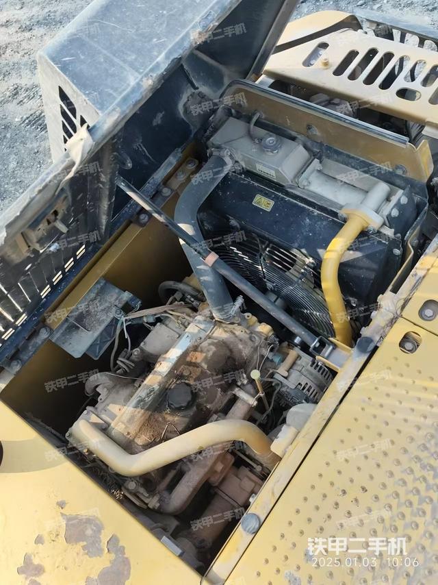 發(fā)動機整體俯視（整機外觀）