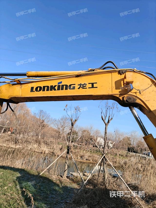 小臂整體右前（工作和回轉(zhuǎn)裝置）