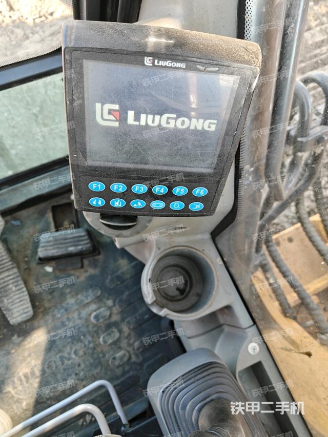 顯示屏?（駕駛室部分）