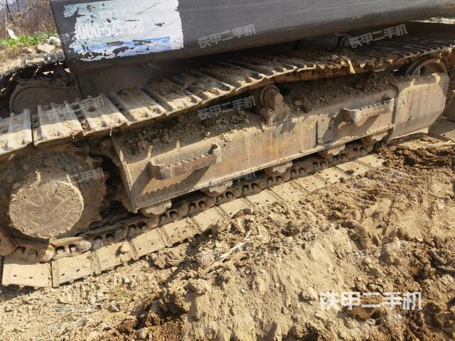 右驅(qū)動(dòng)輪（行走機(jī)構(gòu)）