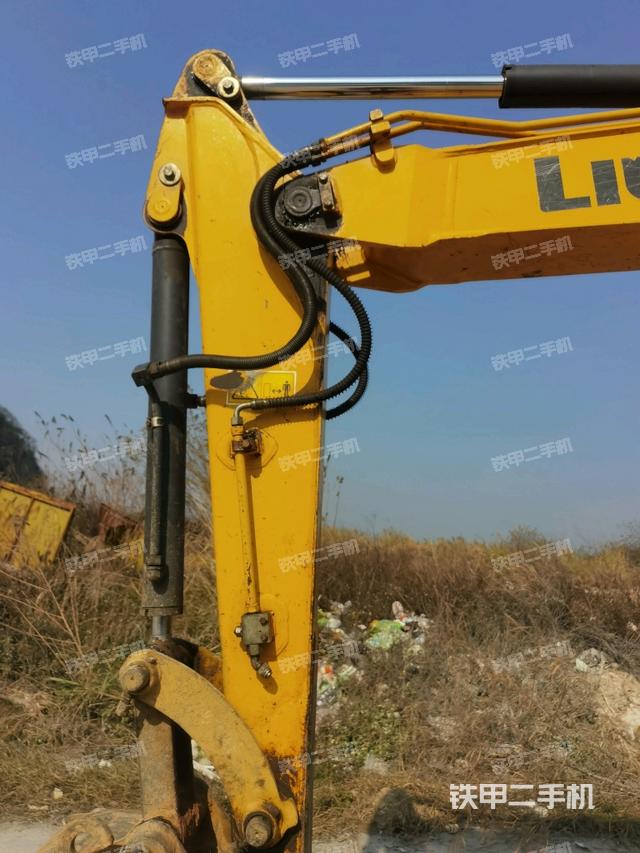 小臂整體左后（工作和回轉(zhuǎn)裝置）