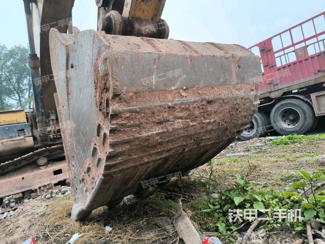 鏟斗45度(工作和回轉(zhuǎn)裝置) 鏟斗45度(工作和回轉(zhuǎn)裝置)