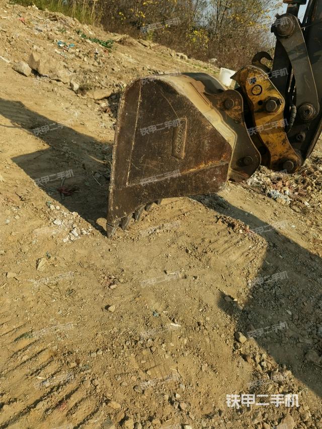 鏟斗45度（工作和回轉(zhuǎn)裝置）