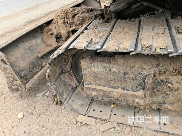 右側(cè)履帶整體?（行走機(jī)構(gòu)）