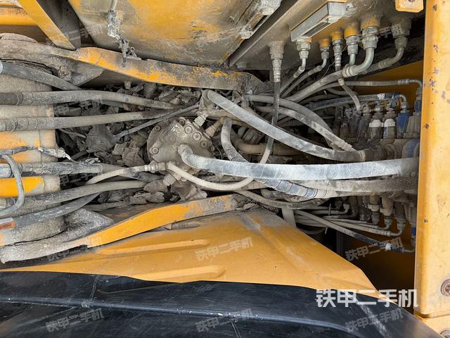 回轉(zhuǎn)馬達(dá)（上車部件）