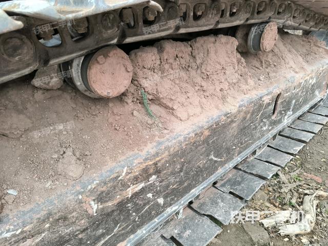 左導(dǎo)向輪（行走機構(gòu)）