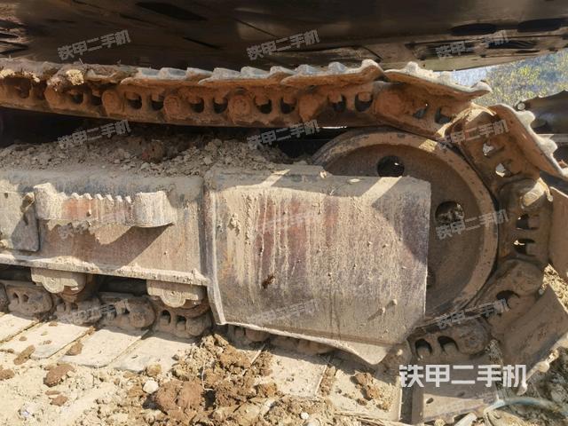 左側(cè)履帶整體?（行走機(jī)構(gòu)）