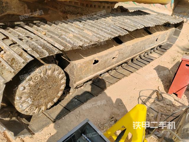 右側(cè)行走馬達(dá)蓋板（行走機(jī)構(gòu)）