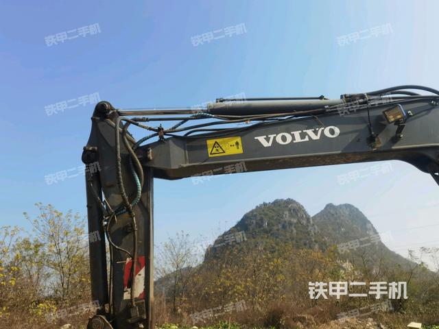 小臂整體左后（工作和回轉(zhuǎn)裝置）